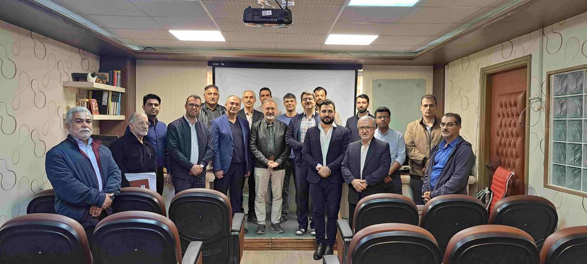 برگزاری سمینار علمی در شرکت مرغ اجداد مازندران