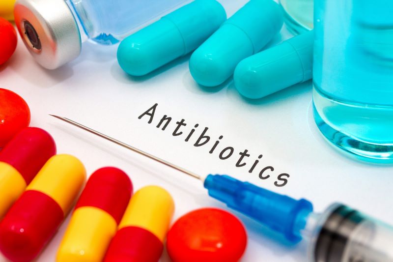 مقاومت ضد میکروبی (AMR):علت ها، چالش ها و روش های پیشگیری