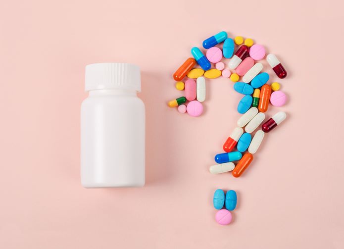 مقاومت ضد میکروبی (AMR):علت ها، چالش ها و روش های پیشگیری